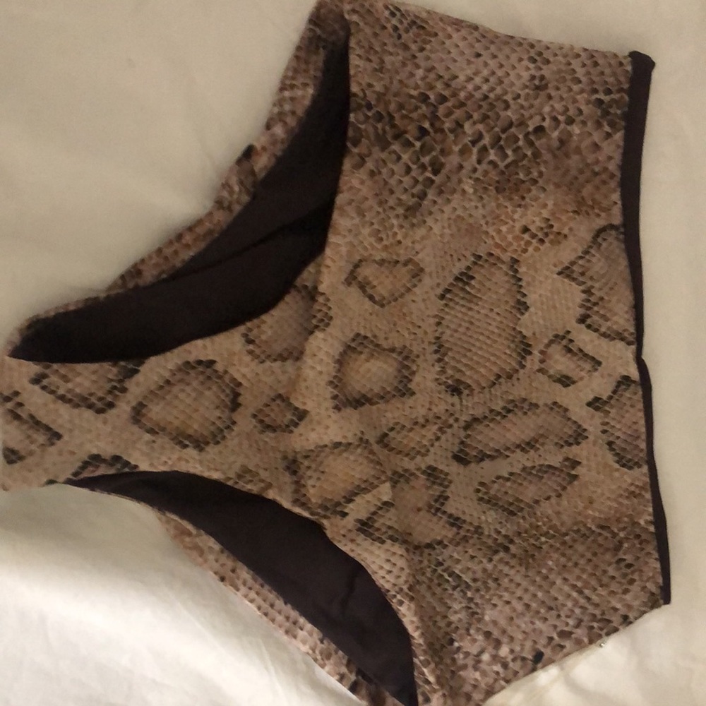 Mara Hoffman . Swimsuit bottoms szS